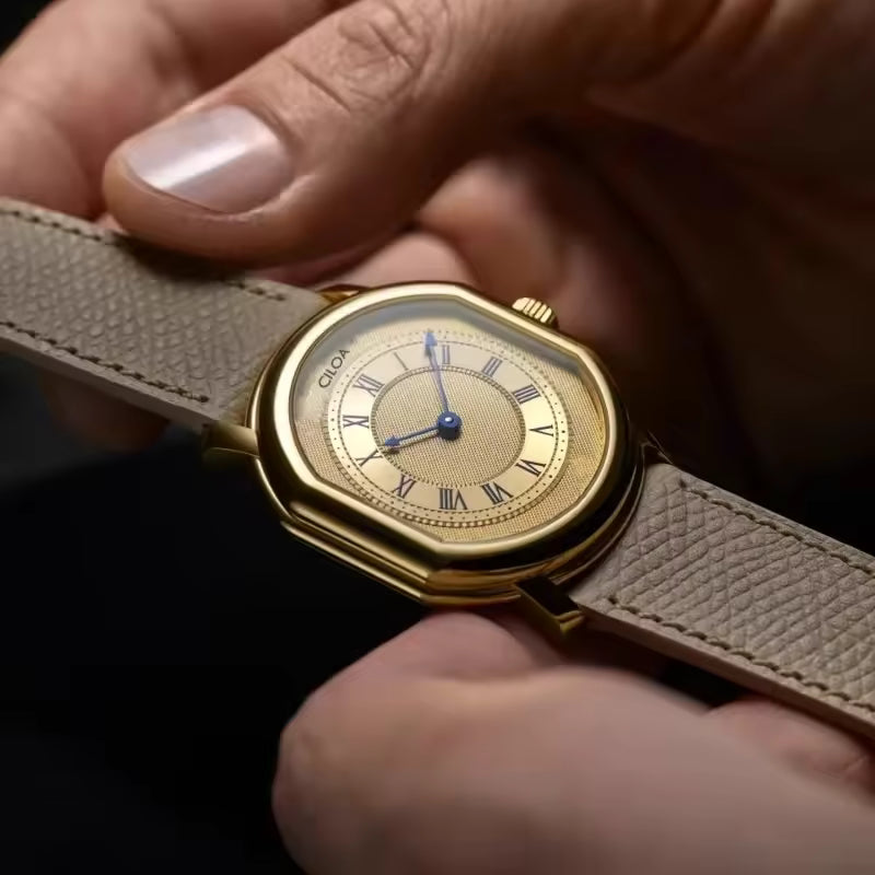 CILOA Retro Gold Quartz Watch